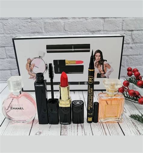 coffret chanel maquillage et parfum prix|chanel sephora.